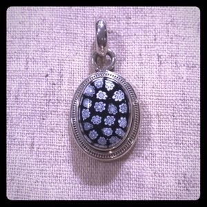 Gorgeous sterling silver pendant